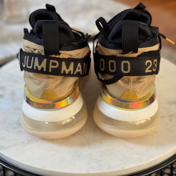 Jordan Jump Man 23 - Picture 8 of 11